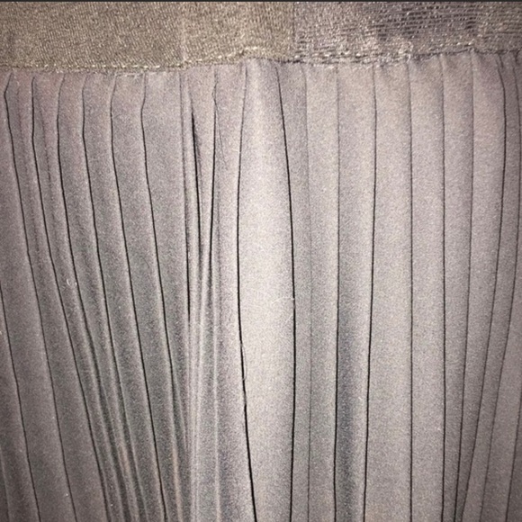 Y2K Black Pleated Short Sleeve Pleated Dress Women’s SZ Medium - Picture 4 of 4